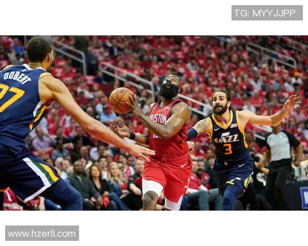 火箭队与爵士队激战正酣最终比分12比7精彩瞬间回顾与分析