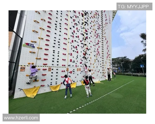 成都攀岩队在极限运动世界杯积分榜中以57分稳居第一名MBA